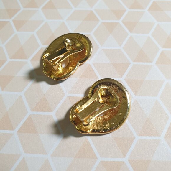 Vintage Gold Tone Blue Enamel Abstract Clip Earrings Retro Fashion Granny Core - Picture 4 of 4